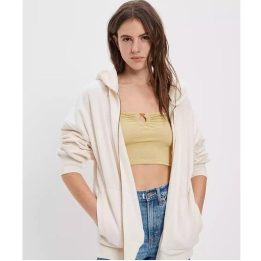 NEW! American Eagle Oversized Zip-Up Hoodie in CREAM (L/XL)